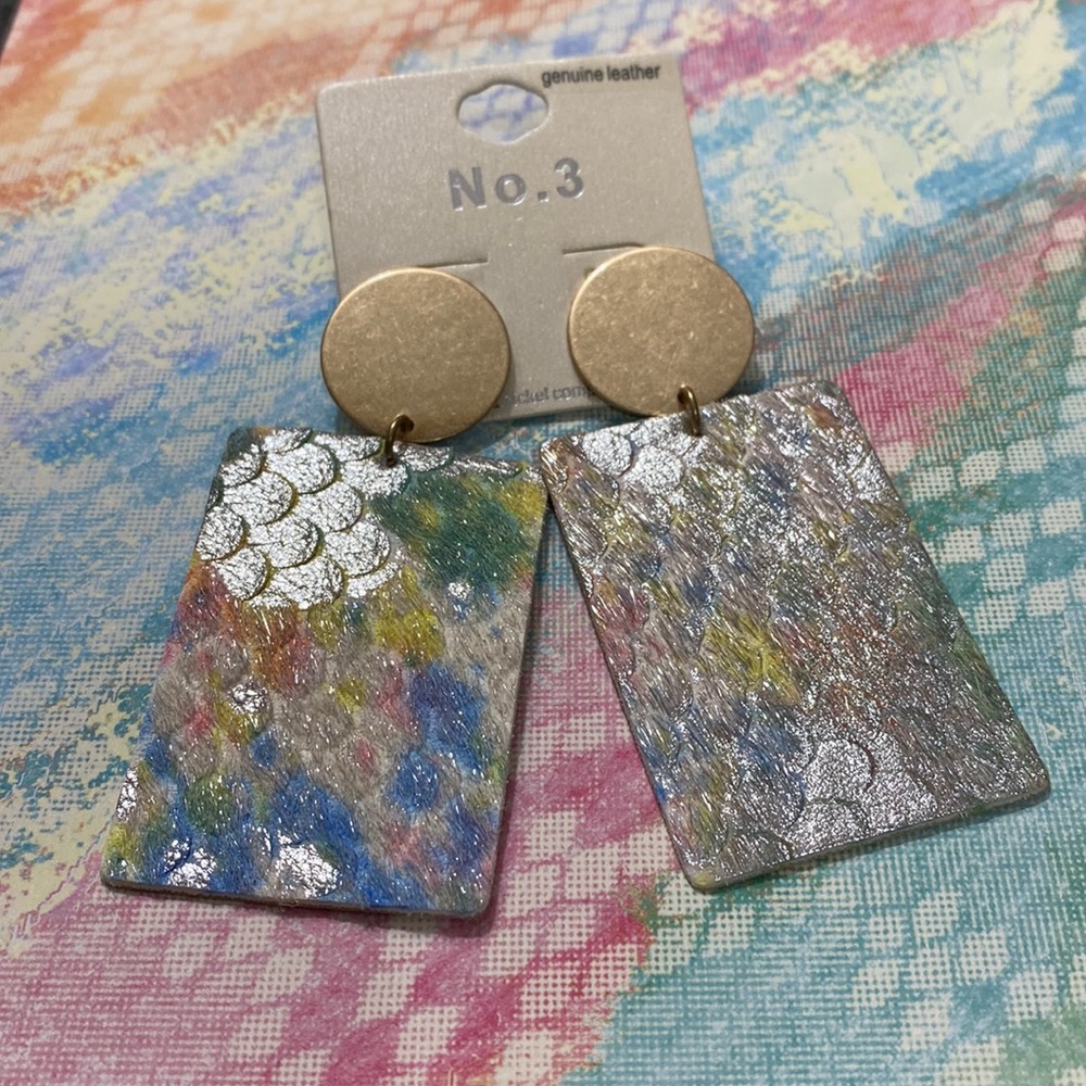 NEW! No.3 Boutique Shimmering Leather Earrings!